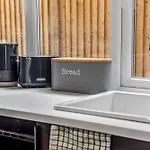 Posh Studio Stay With Functional Kitchenette