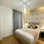 Comfortable Family Apartment Near London Eye