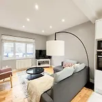 Central Camden Apartment P3
