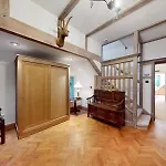 Pass The Keys Charming House In Golders Green