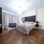 Hyde Park Serviced Rooms