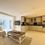 Notting Hill Flat