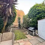 Notting Hill Flat