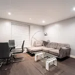 Two Bedroom Deluxe London Apartment