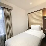 En-Suit Boutique Family Room For Three 303