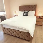 Gucci Flat In Knightsbridge