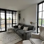 Bright 3 Bed In Hackney Wick Perfect For Families With Kids