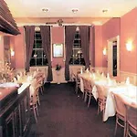 Bryanston Court Hotel