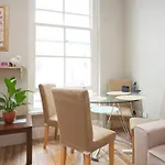 Central London Apartment Warwick Way