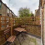 Pimlico Perfect Place