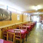 Kensal Green Backpackers 2