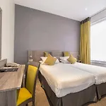 Phoenix Hotel