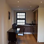 Kings Cross Apartment 5/Apartment