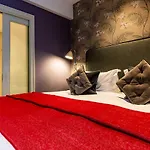 The Alma Hotel