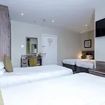 Phoenix Hotel