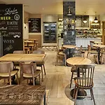 Hub By Premier Inn London Tower Bridge