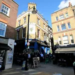 Mayfair Guesthouse