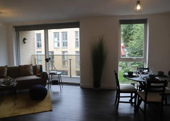 Beautiful 2Bed Apartment 5 Mins From London Bridge.