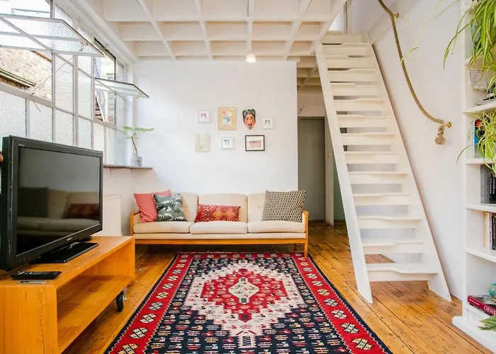 2 Bed Artisticdesigner Flat Near Broadway Market