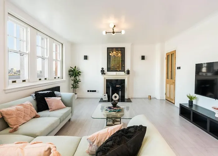 Stunning 3Bd Riverside Flat Communal Roof Terrace