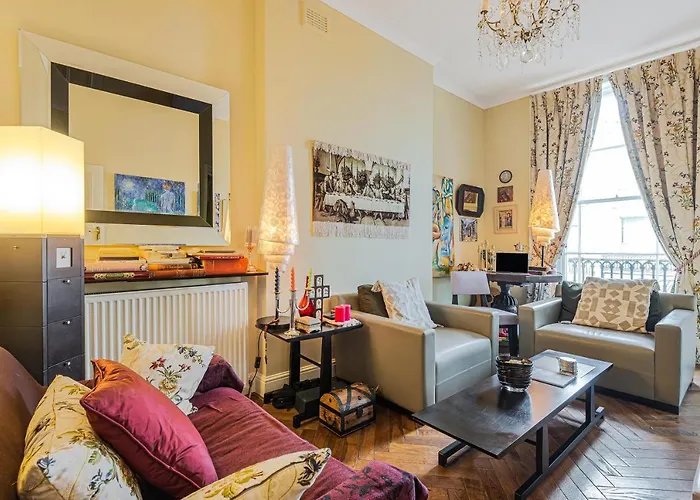 Charming One Bedroom Flat Near Maida Vale By Underthedoormat