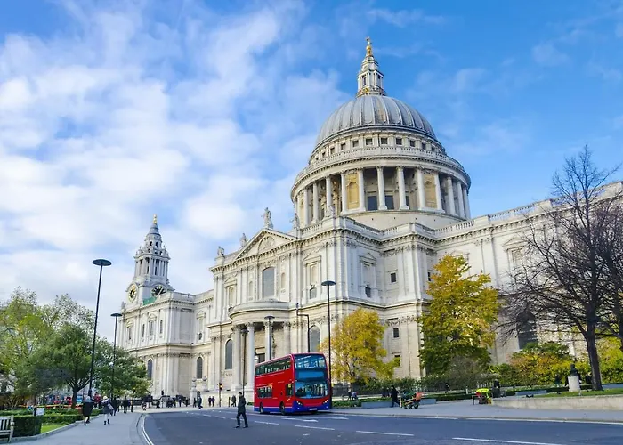 (St\' Paul Cathedral) London Studio Apartment