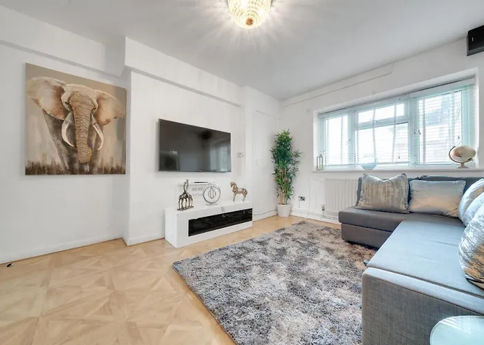 Tower Bridge Large Modern 3 Bed Apartment By London Bridge