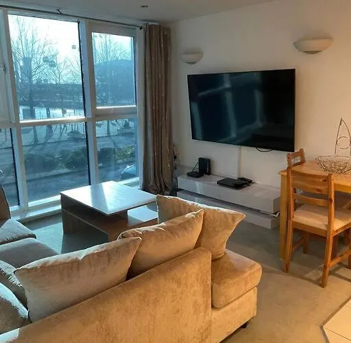 1 Bedroom Apartment Royal Docks