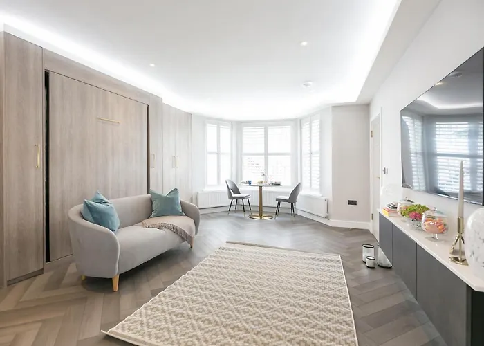 Cozy Elegant Studio In Nevern Square
