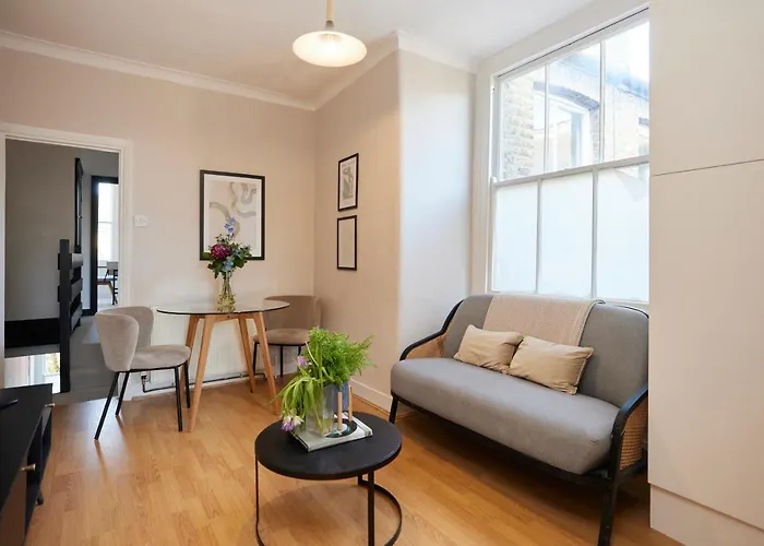 The Leyton Midland Crib - Cozy 2Bdr Flat With Study Room + Garden