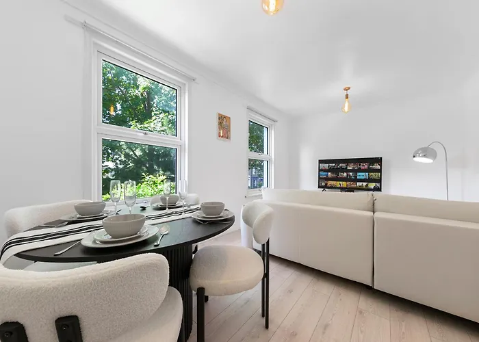 Stylish Flat Near Tower Bridge & London Bridge