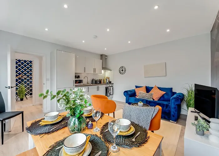 Lavish London Apartment - 5 Minutes From Tottenham Stadium Spurs - Chris Brown Concert