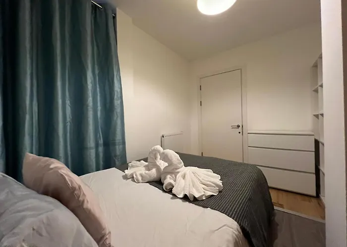 Cool 2Bed Flat Zone 1 London