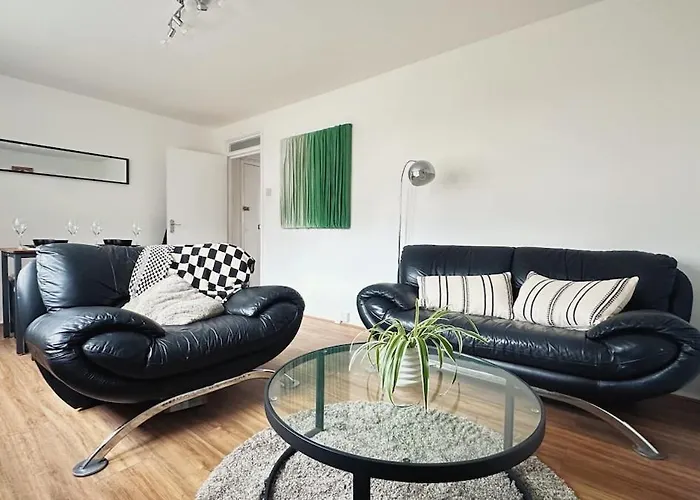 New Large 2 Bed Flat In London