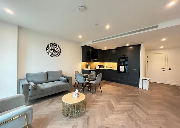 Whole Spacious New 1 Bed Flat Near Tower Bridge