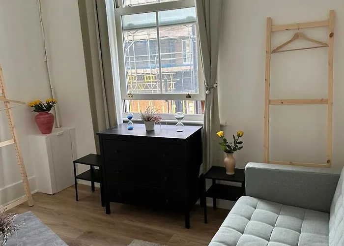 Islington Apartments