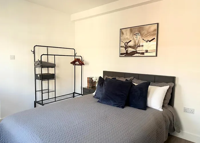 Studio Flat In Old Street 6