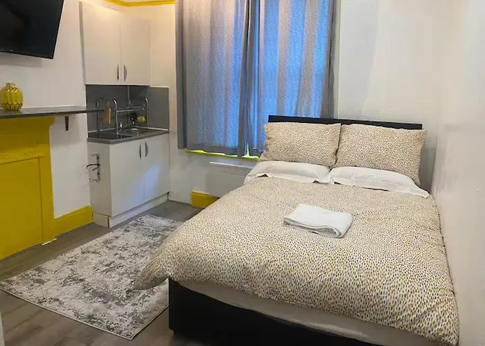 2 Guests Studio - 20 Minutes To Central London