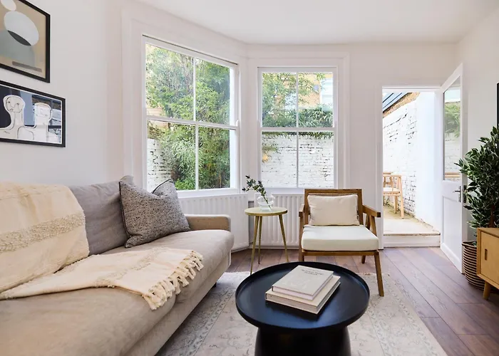The Maida Hill Hideout - 2Bdr Flat With Courtyard