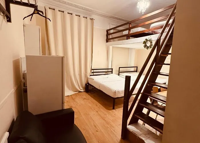 Collingham Place Apartments