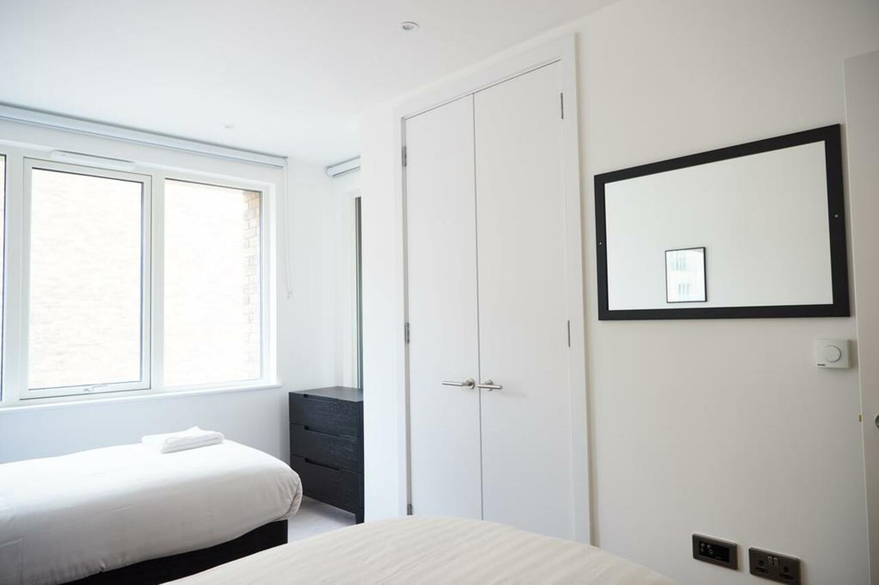 Access Canada Water Apartment
