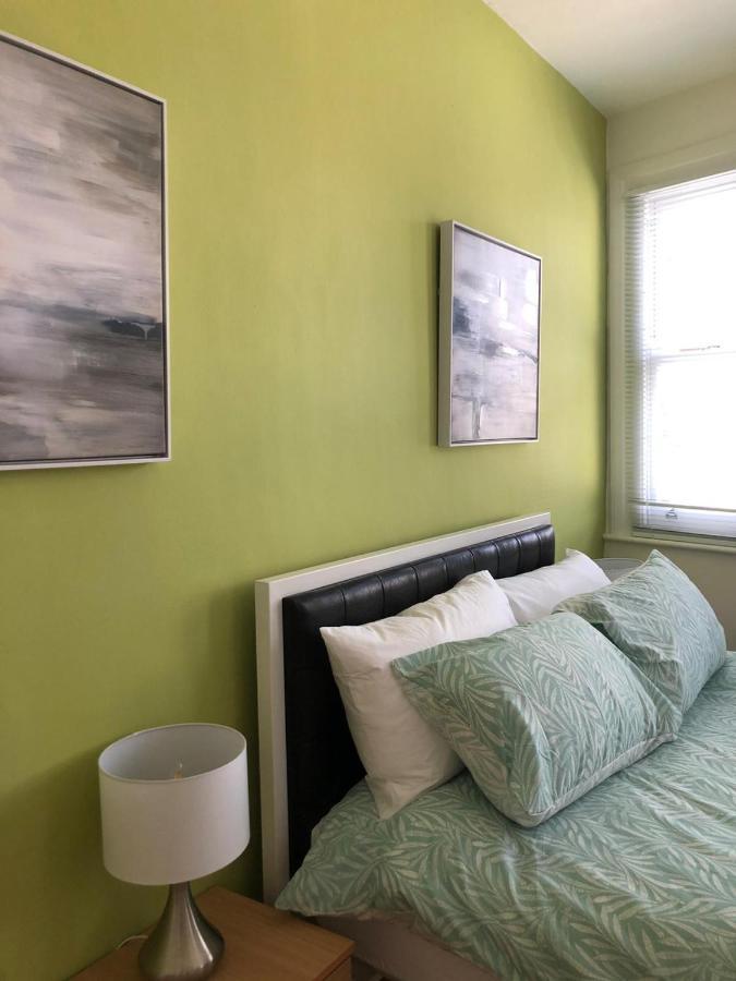 Capital Host- Apartments Euston *