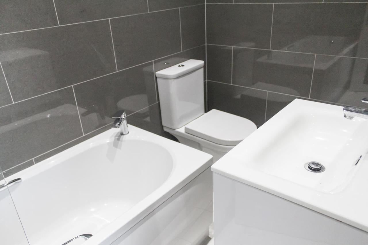 Aparthotel Mansion House With Spacious Close To Excel And Canarywharf Londra