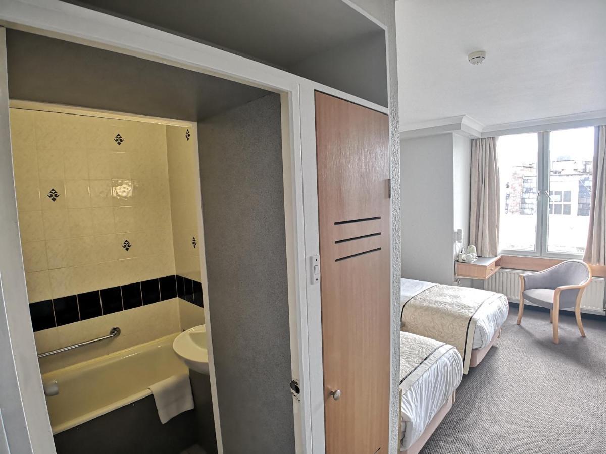 Lancaster Hall Hotel London