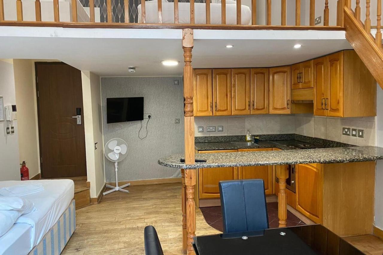 Mezzanine Studio For 5-near Hydepark-r5-building32 * Londen