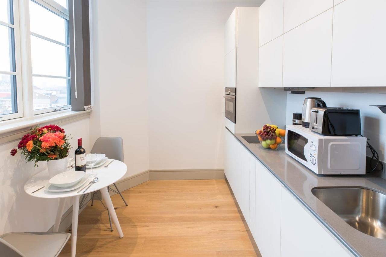 Tower Hill Apartment