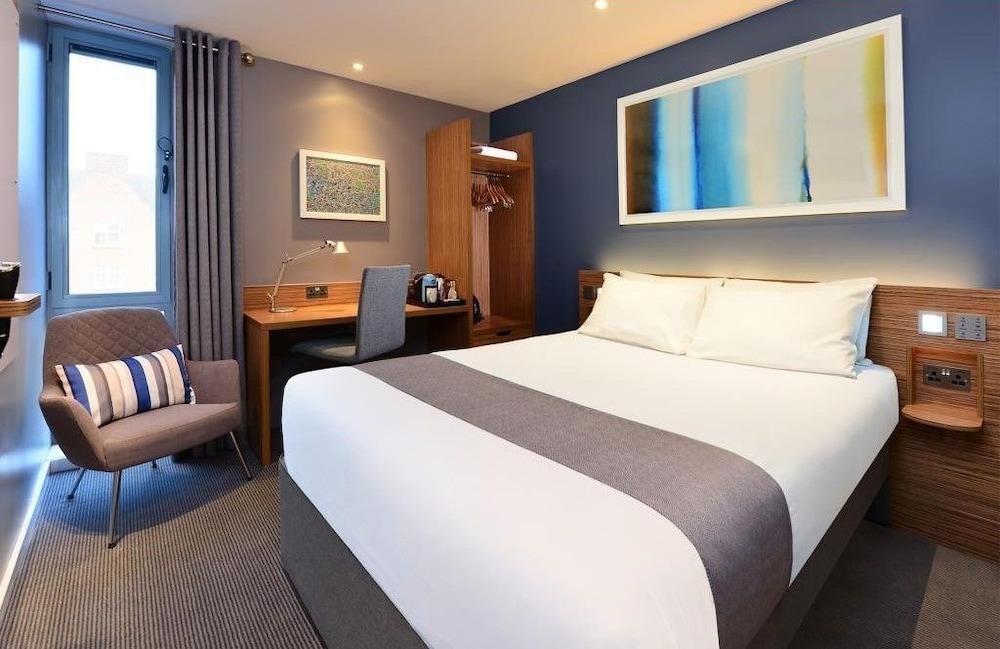 Travelodge Farringdon Hotell 3*