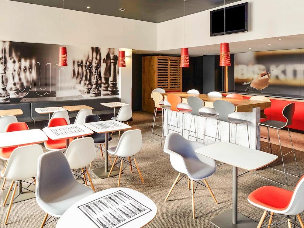 Ibis Stratford Hotell