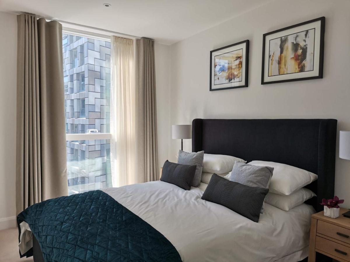 Charles Hope Canary Wharf South Quay Leilighet London