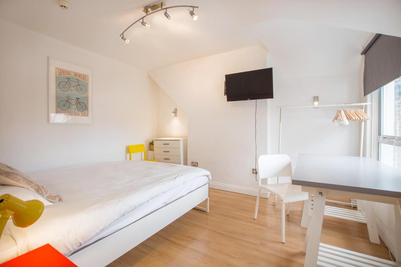 Guest house Tooting Broadway & By Primecityhosts London